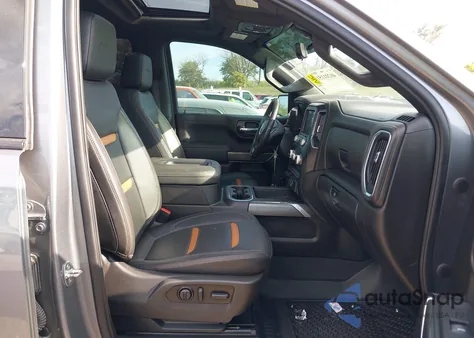2020 GMC Sierra 1500 z USA, uszkodzony, nr VIN 1GTP9EEL8LZ314886